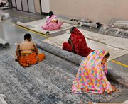 Luxury Rugs Store in Jaipur | Saraswati Global